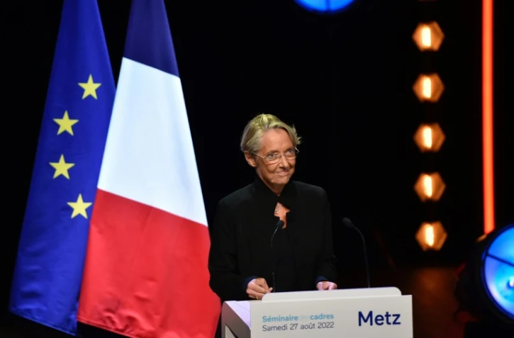 La Première ministre Elisabeth Borne lors du discours de clôture du séminaire des cadres politiques du futur parti présidentiel à Metz, le 27 août 2022