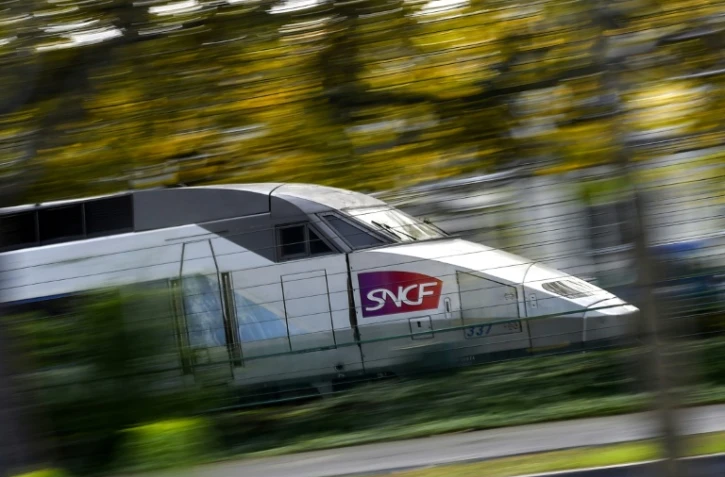 Un train TVG de la SNCF près de Nantes (ouest), le 8 novembre 2017