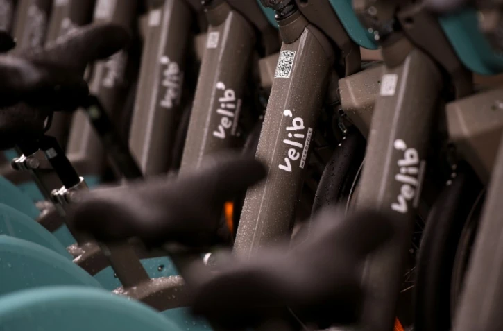 Une station approvsionnée de nouveaux Velib', le 1er janvier 2018 à Paris