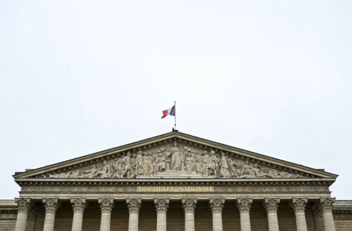 La commission des Finances de l'Assemblée nationale commence lundi à examiner le projet de budget de l'Etat pour 2026, dans un climat d'antagonisme politique exacerbé et des délais contraints