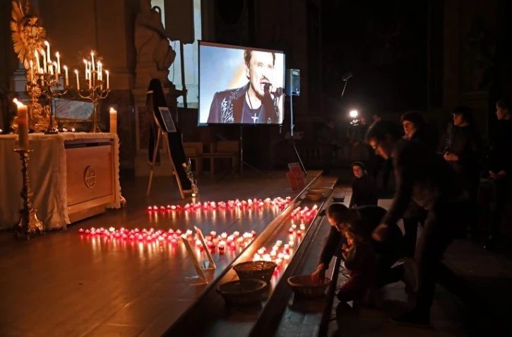 Veillée en mémoire de Johnny Hallyday à l'église de Saint-Roch à Paris, le 7 décembre 2017