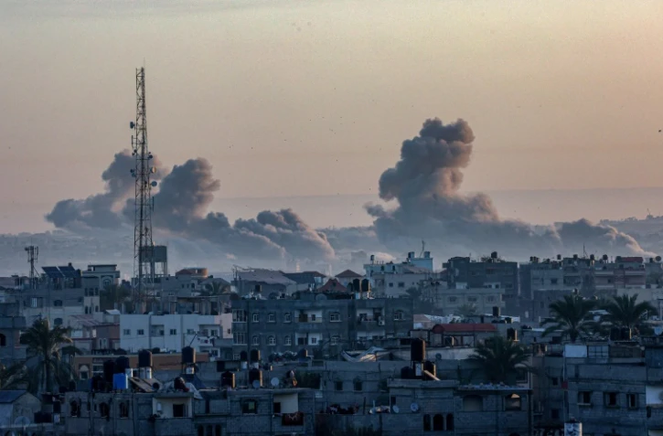 Bombardements israéliens sur Khan Younès, dans le sud de la bande de Gaza, le 18 janvier 2024