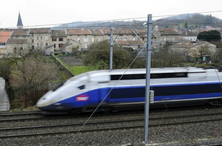 La SNCF a investi 100 millions d'euros pour équiper 300 rames TGV en wifi d'ici fin 2017