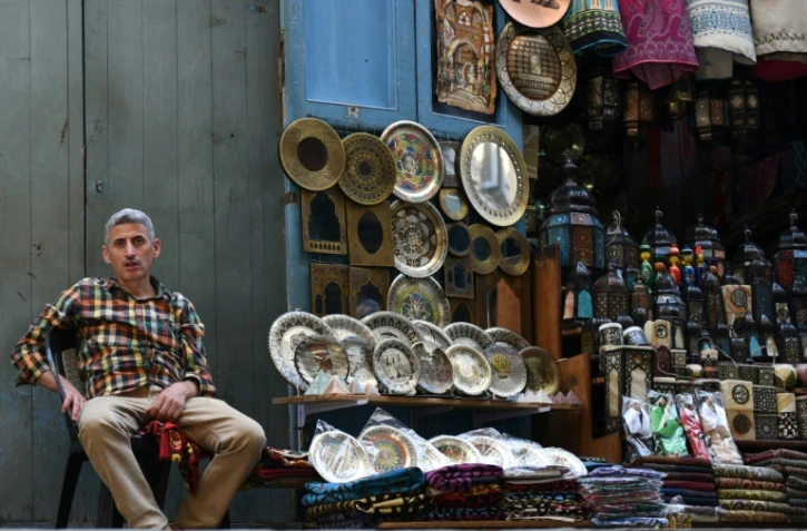 Un vendeur de rue au Caire, le 24 octobre 2016.
