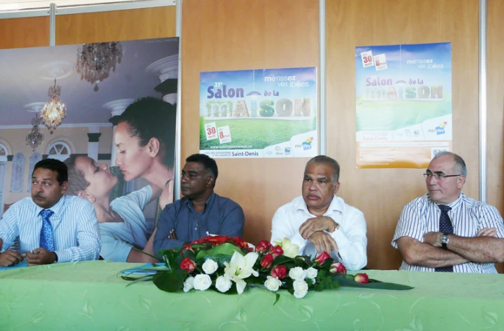 Mardi 26 avril 2011 - Présentation du 23ème salon de la maison (photo Emilie Sorres)