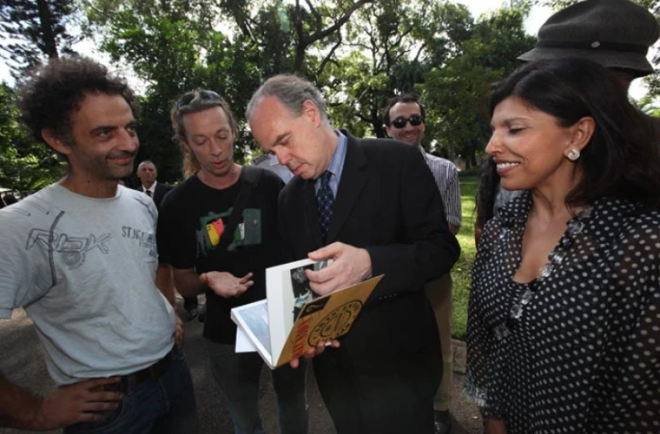 Mercredi 27 Avril 2011

Frédéric Mitterrand  au jardin de l'Etat