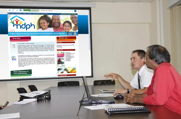 Jeudi 28 avril 32011 - Présentation du site internet de la Maison départementale des personnes handicapées de La Réunion (Photo D.R.)