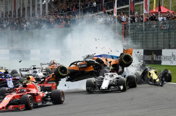 Colision en chaîne au GP de Belgique et abandons d'Alonso, Hülkenberg et Leclerc suite à ce crash le 26 août 2018