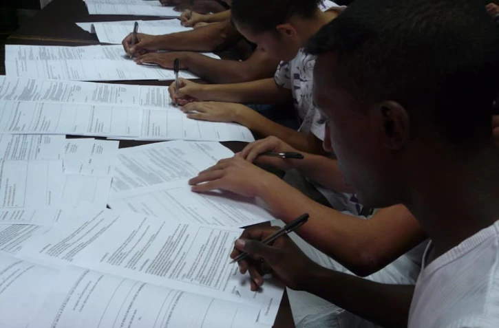 Mardi 3 mai 2011 - Incorporation des quinze "cadets" du RSMA de La Réunion (Photo Emilie Sorres)