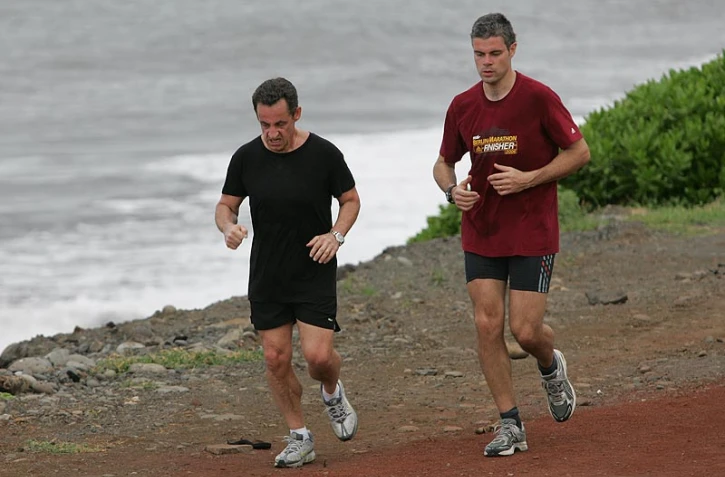 Laurent Wauquiez  et Nicolas Sarkozy photo d'archive