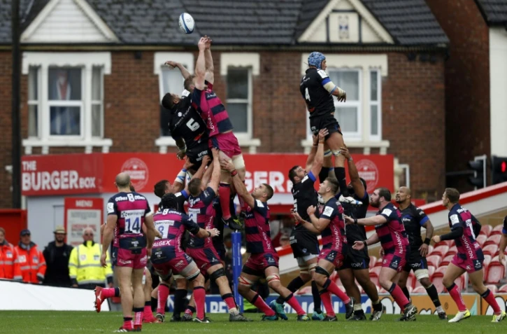 Touche lors du match entre Gloucester et Castres, le 14 octobre 2018 au Kingsholm Stadium 