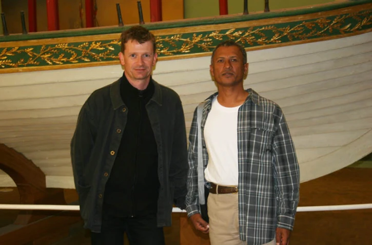 Bernard Batou, président de l'ASMR (à droite) et  Vincent Guigueno, chargé de mission patrimoine phares et balises au ministère de l'écologie (Photo D.R.)