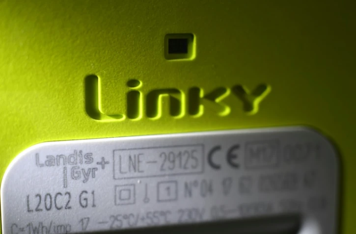 Photo prise le 24 novembre 2017 d'un compteur Linky d'Enedis