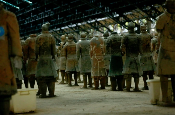 Des guerriers chinois en terre cuite mis au jour dans le musée de Xian, dans le nord de la Chine, le 21 octobre 2016