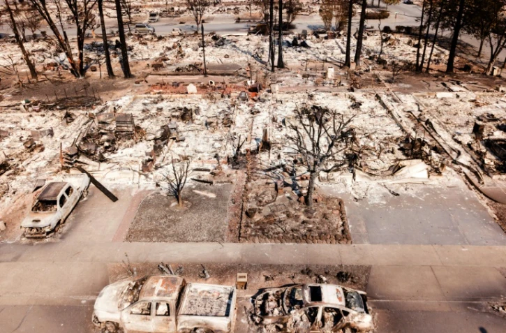 La Californie en flammes secourue par les Etats voisins, 23 morts