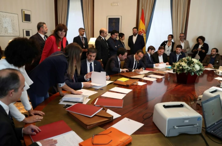 (De G à D) les séparatistes catalans emprisonnés et élus membres du parlement Jordi Turull, Jordi Sanchez, Josep Rull and Oriol Junqueras le 20 mai 2019 à Madrid