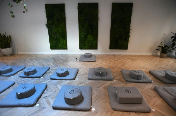 Dans un studio de méditation (mndfl - contraction de "Mindful", ou pleine conscience) à New York, le 24 août 2017