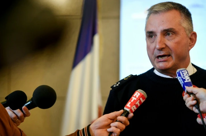 Le préfet maritime de l'Atlantique, Jean-Louis Lozier, lors d'une conférence de presse à Brest le 13 mars 2019