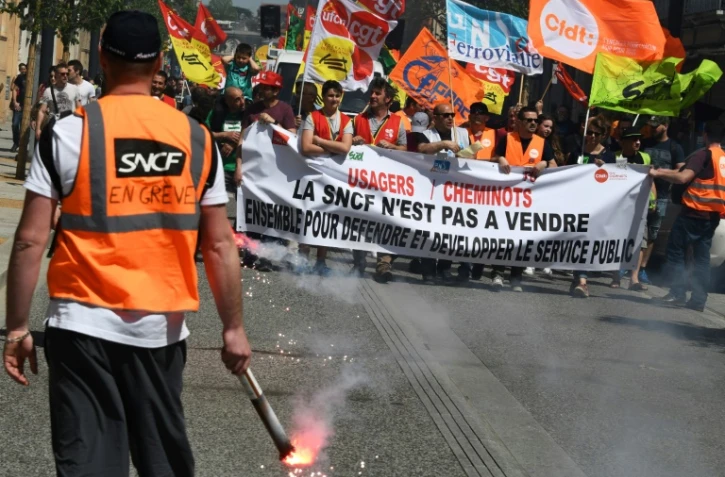 Des manifestants de la SNCF à Toulouse le 19 avril 2018