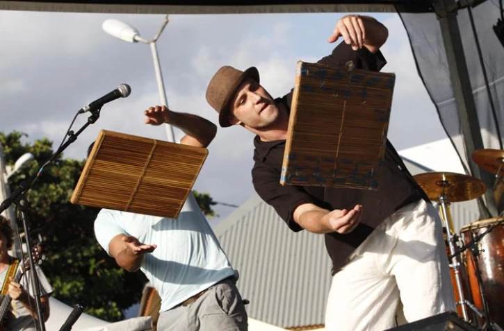 Vendredi 10 Juin 2011
Sakifo scéne de Terre Sainte