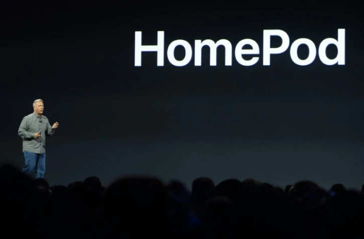 Phillip Schiller, responsable marketing d'Apple, s'exprime lors de conférence annuelle des développeurs du groupe à San Jose (Californie) le 5 juin 2017 