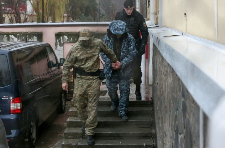 Un marin ukrainien détenu par la Russie, après une audition à Simferopol, en Crimée, le 28 novembre 2018