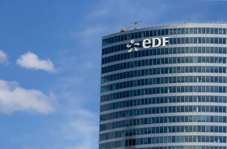 Le siège d'Edf à La Défense, à Paris, le 4 août 2015