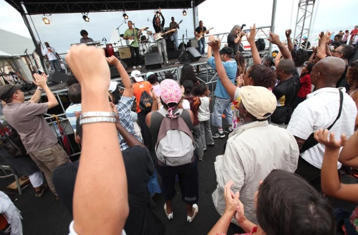 Dimanche 12 Juin 2011
Sakifo concert de Baster