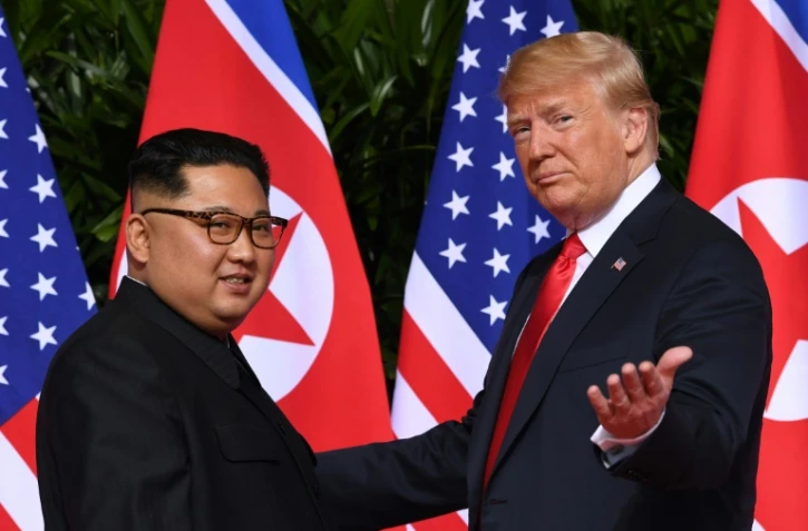 Le dirigeant nord-coréen Kim Jong Un et le président des Etats-Unis Donald Trump, le 12 juin 2018 à Singapour