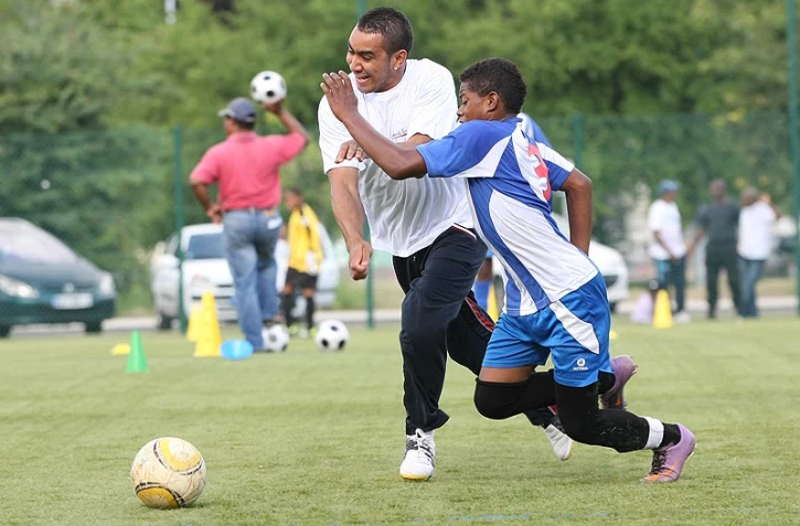 Mercredi 15 Juin 2011

Trémoulinas, Payet et 100 very important marmailles
