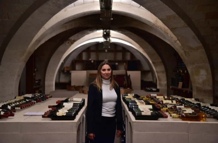 Virginie Routis, 38 ans, dans la cave de l'Elysée, le 18 novembre 2016 à Paris