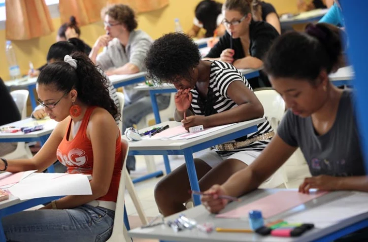 Jeudi 16 Juin 2011

Epreuve du baccalauréat 2011