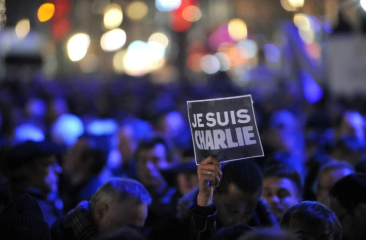 Manifestation en hommage aux victimes de Charlie Hebdo, le 7 janvier 2015 à Clermont-Ferrand