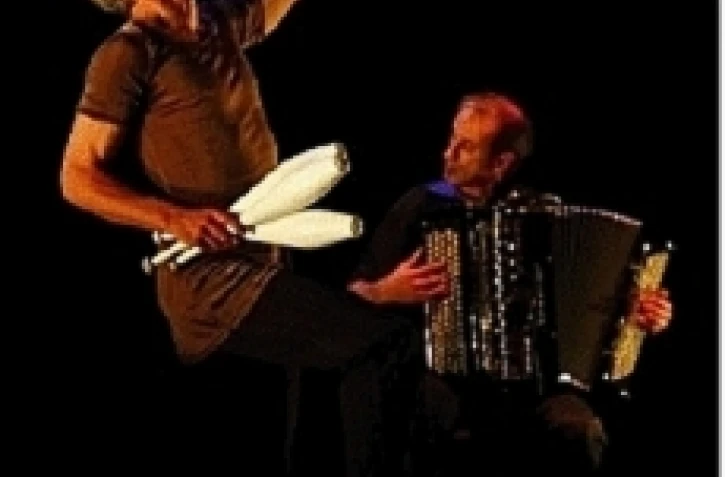 Numéro de jongleurs (Photo archives D.R.)
