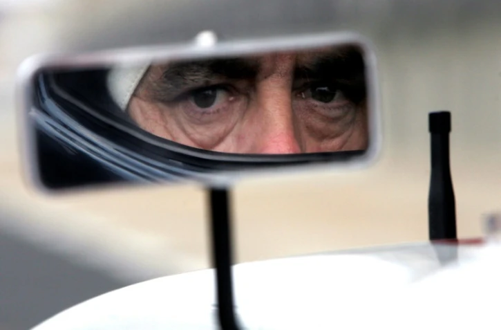 François Fillon sur le circuit de la Sarthe, situé au sud de la ville du Mans, le 1er novembre 2007