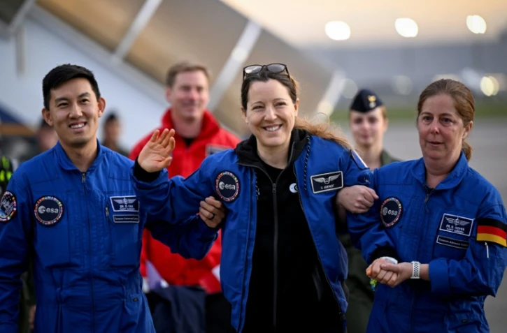 L'astronaute française Sophie Adenot, de retour sur terre ferme, est passée par "toutes les émotions" dans l'espace