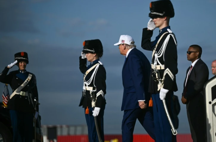 Le président américain Donald Trump arrive aux Pays-Bas le 24 juin 2025 pour participer au sommet de l’Otan à La Haye