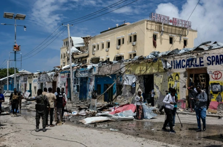 Les décombres de l'hôtel Hayat après une attaque de 30 heures par des islamistes shebab, le 21 août 2022 à Mogadiscio, en Somalie