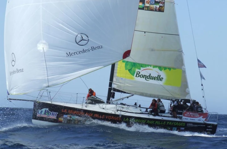 Tour de France à la voile 2011 - Le bateau Île de La Réunion  - Ville du Port (Photo D.R.)