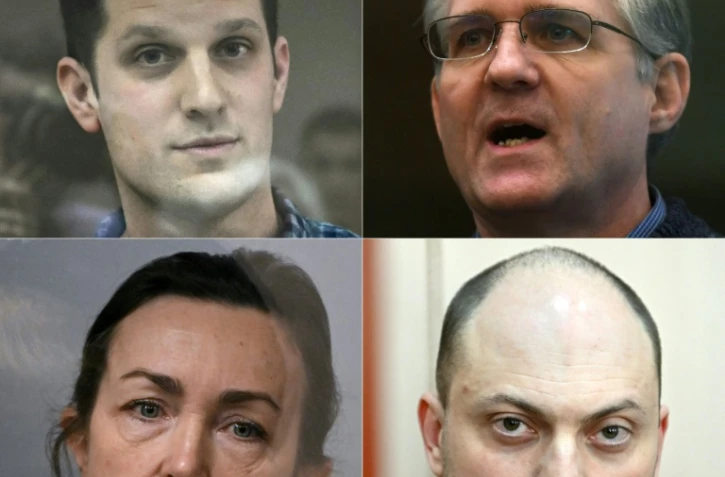 Le journaliste américain Evan Gershkovich (en haut à g), l'ex-Marine américain Paul Whelan (en haut à d), la journaliste russo-américaine Alsu Kurmasheva (en bas à g), l'opposant russe Vladimir Kara-Mourza