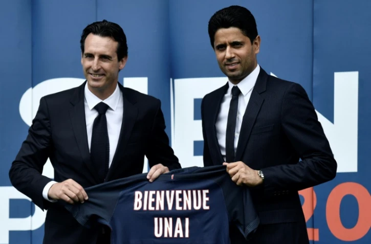 L'accueil officiel d'Unai Emery par le président du Paris SG Nasser Al-Khelaïfi, le 4 juillet 2016 au Parc des Princes