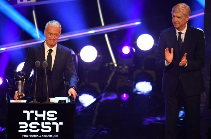 Didier Deschamps (g) sacré entraîneur de l'année lors de la cérémonie des trophées Fifa le 24 septembre 2018 à Londres