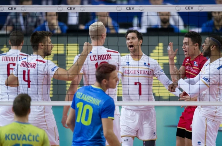 Les volleyeyrs français vainqueurs de la Slovenie en finale de l'Euro à sofia, le 18 octobre 2015