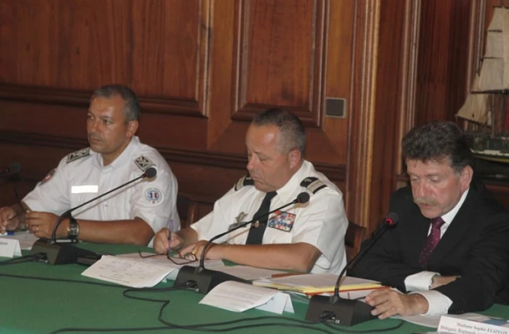 Vendredi 29 juillet 2011 - Réunion de travail avec l'ensemble des acteurs de la lutte contre les violences faites aux femmes
(Photo Michel Désiré)