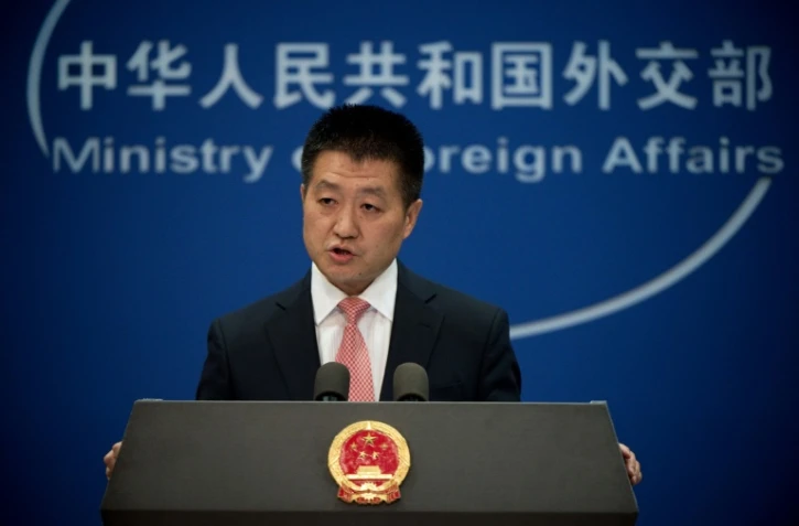 Lu Kang, porte-parole du ministère chinois des Affaires étrangères, lors d'un point-presse, le 13 juillet 2016