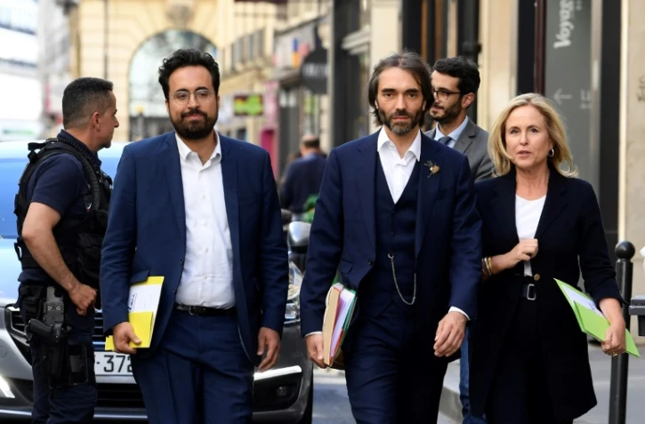 Cédric Villani, accompagné de Mounir Mahjoubi, à Paris le 9 juillet 2019