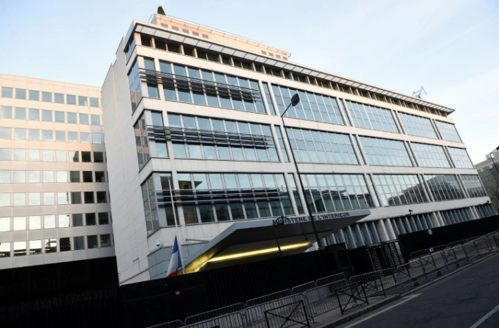 Les locaux de la Direction générale de la sécurité intérieure (DGSI) et de la sous-direction anti-terroriste (Sdat) à Levallois-Perret (Hauts-de-Seine), le 15 novembre 2015-