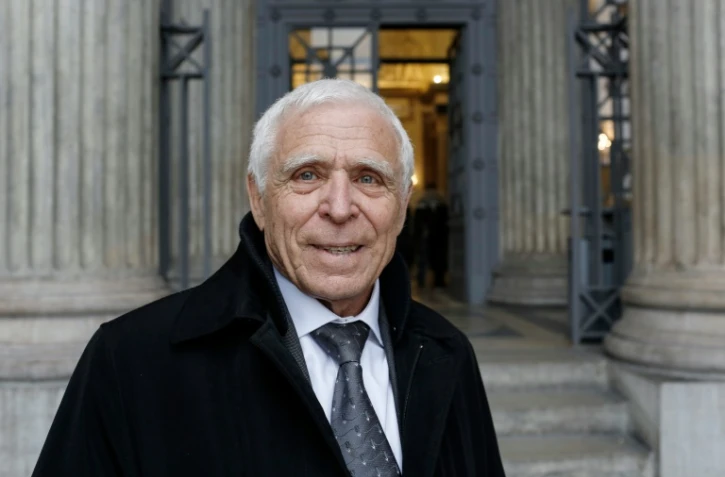 Christian Iacono pose après avoir été acquitté par le tribunal de Lyon le 25 mars 2015