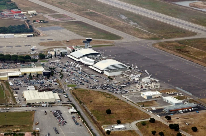 Vue aérienne de l'aéroport de Bastia, le 29 juin 2013 en Corse