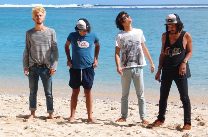 Vendredi 12 août 2011 - Les BB Brunes seront en concert ce samedi au Stade Jean Ivoula (Photo Émilie Sorres)